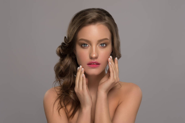 Beauty portrait of model with trendy make-up. Fashion shiny high - Фото, изображение