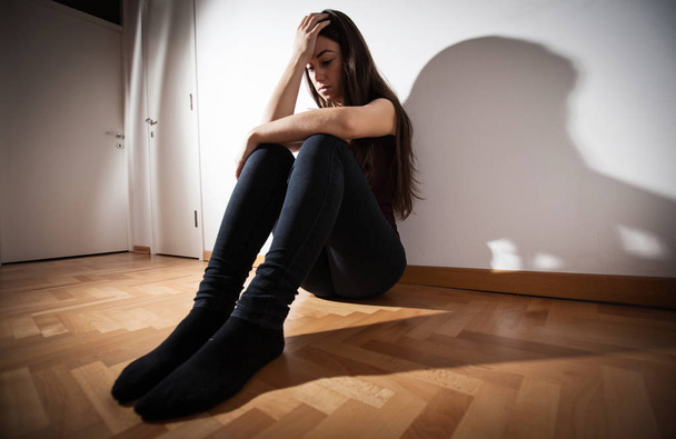 Depression Depressed woman - Fotoğraf, Görsel