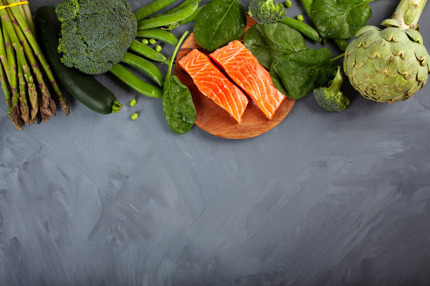 繊維、タンパク質と抗酸化物質が豊富健康的な有機食品のさまざまな - 写真・画像