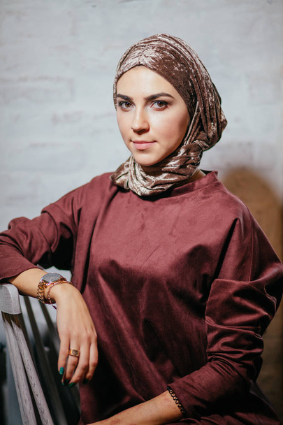 asian muslimah woman looking on camera - Fotografie, Obrázek