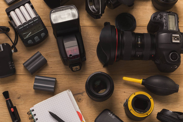 Diverse persönliche Ausrüstung für Fotografen - Foto, Bild