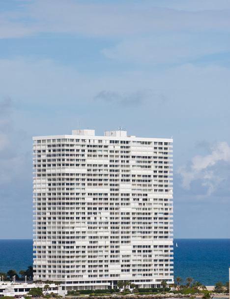 White Coastal Condo Tower - Photo, Image