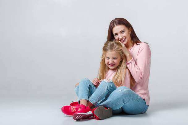 young mother and daughter together - Foto, Bild