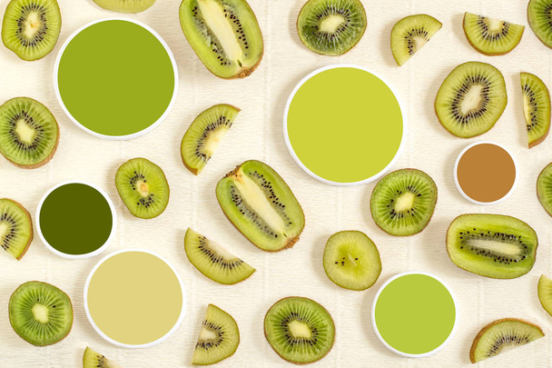 Kiwi et échantillons de couleur
  - Photo, image