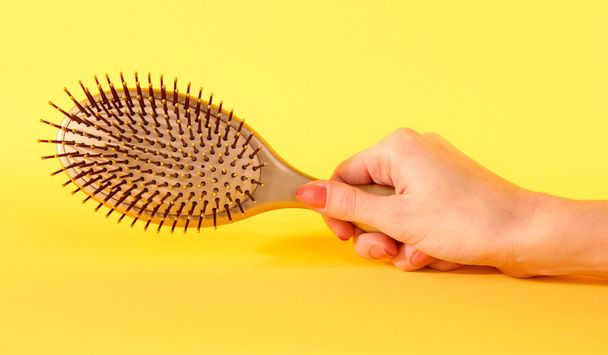 Hairbrush isolated on white - Φωτογραφία, εικόνα