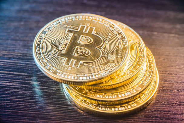 Bitcoin-Coins aus nächster Nähe - Foto, Bild