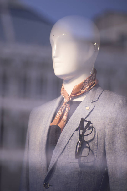 Erkek giyim takım elbise dükkanı terziler - Fotoğraf, Görsel