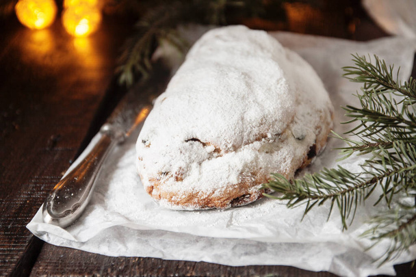 Dresden Stollen is a Traditional German Cake with raisins on a l - Foto, Bild