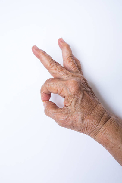 Seniorin Hände isoliert auf weißem Hintergrund - Foto, Bild