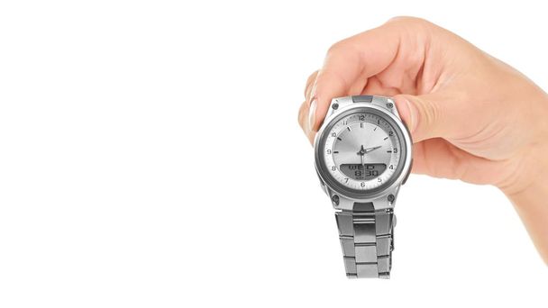 hodinky, ženská ruka drží za ruku. Izolované na bílém pozadí. Kopírovat prostor, šablona - Fotografie, Obrázek