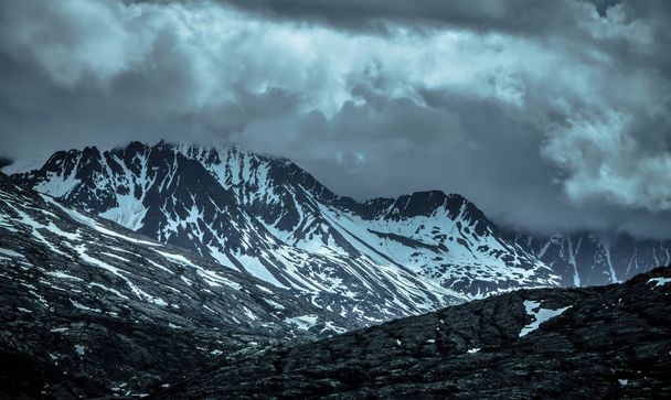 アラスカ州ブリティッシュ コロンビア州の国境にロッキー山脈自然の風景 - 写真・画像