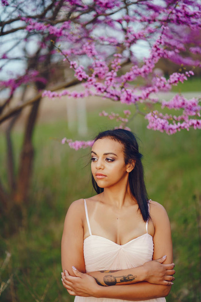 African-American young woman - 写真・画像