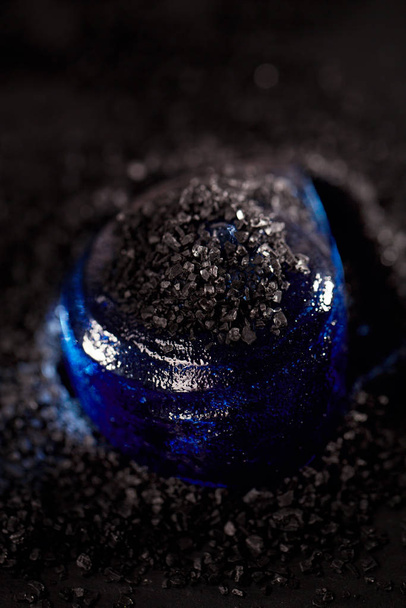 sel marin hawaïen de lave noire
  - Photo, image