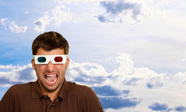 młody człowiek w okularach 3d - Zdjęcie, obraz