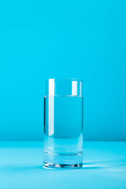 plastikowa butelka wody - Zdjęcie, obraz