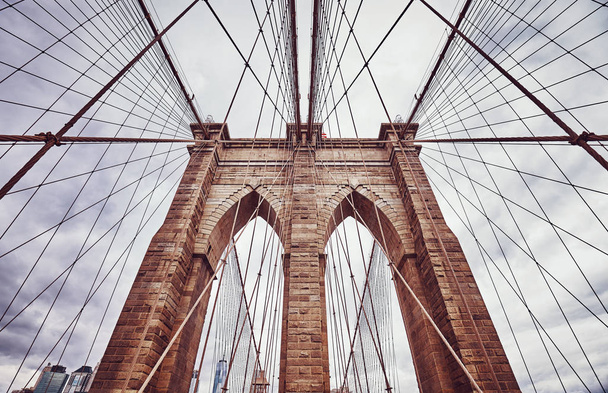 Imagen vintage tonificada del puente de Brooklyn, Nueva York
. - Foto, imagen