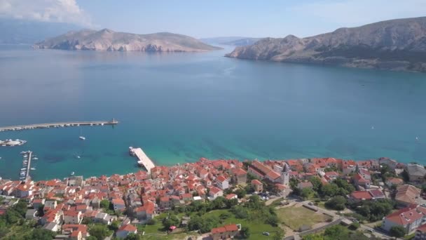 Baska, Krk Island, Croacia, panorámica desde el aire
 - Imágenes, Vídeo