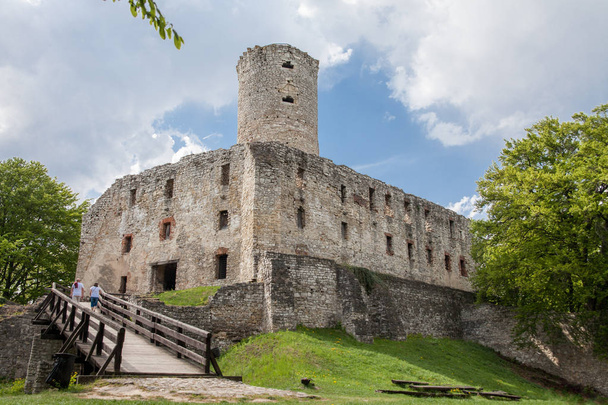 BABICE, POLAND - MAY 1, 2018: Old castle Lipowiec. Historic castle Lipowiec and antique building museum.The ruins of the castle on the top of the mountain - Fotó, kép