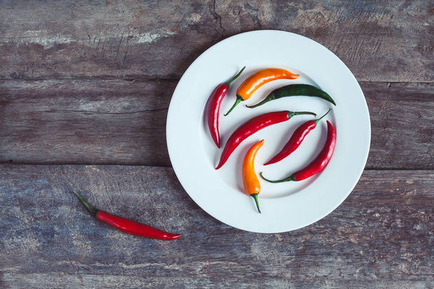 Chili On The Plate - 写真・画像