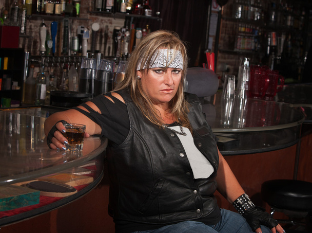 Angry Woman with Drink - Фото, зображення