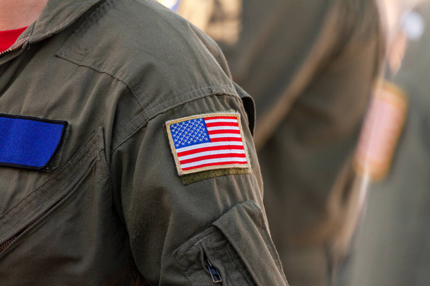 Amerikkalainen lippu laastari lentäjien univormu
 - Valokuva, kuva
