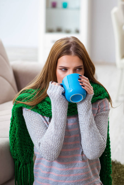 Sick woman suffering from flu at home - Zdjęcie, obraz