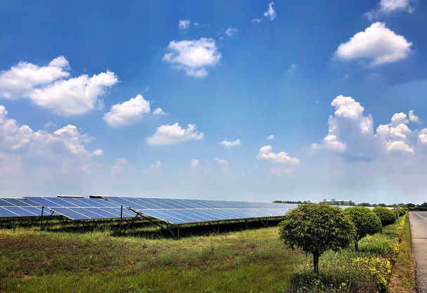 Solarkraftwerk - Foto, Bild