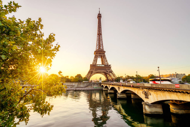 Pariisin Eiffel-torni, Ranska - Valokuva, kuva