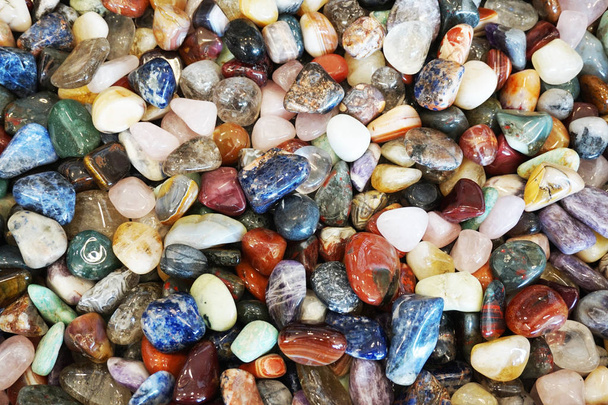 coleção de gemas minerais diferentes como fundo agradável
 - Foto, Imagem