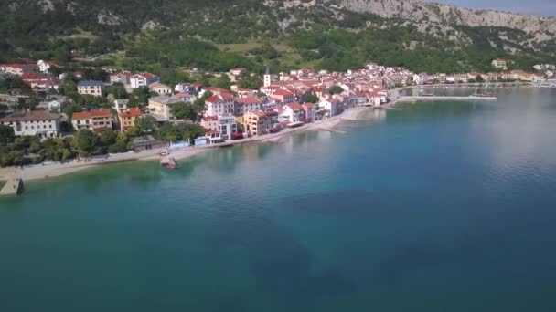 Baska, isla de Krk, Croacia-vista del dron
 - Imágenes, Vídeo
