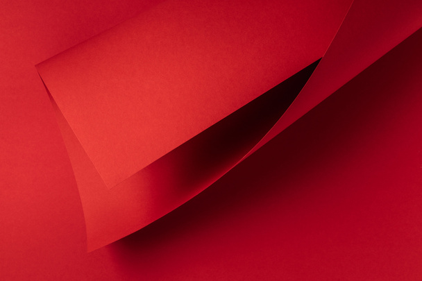 vista de primer plano de fondo de papel abstracto rojo brillante
   - Foto, imagen