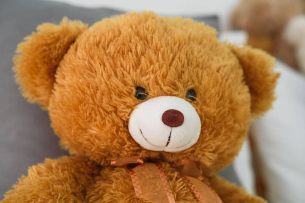 Teddy bear on the bed - Foto, Imagen
