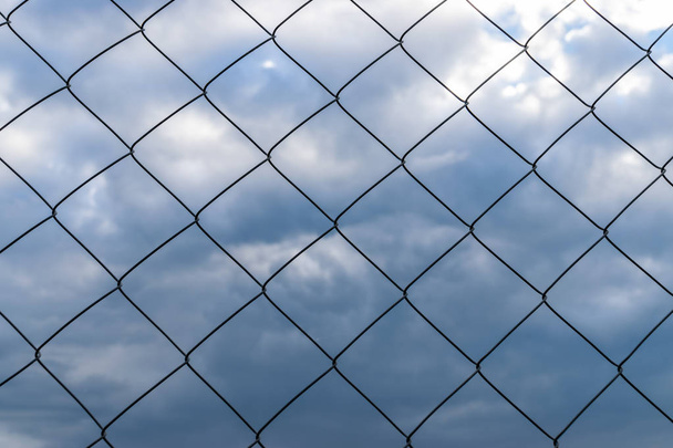 Tel örgü çit sıva net  - Fotoğraf, Görsel