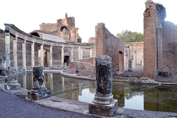 Руины и остатки древнеримского города Лацио - Италия 231
 - Фото, изображение
