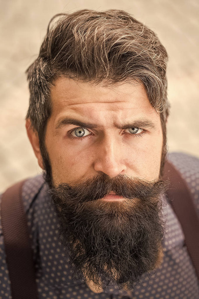 Portrait of man with beard - Foto, Imagen