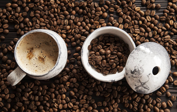 Cappuccino and coffee beans, coffee with milk, coffee beans, coffee shop - Φωτογραφία, εικόνα