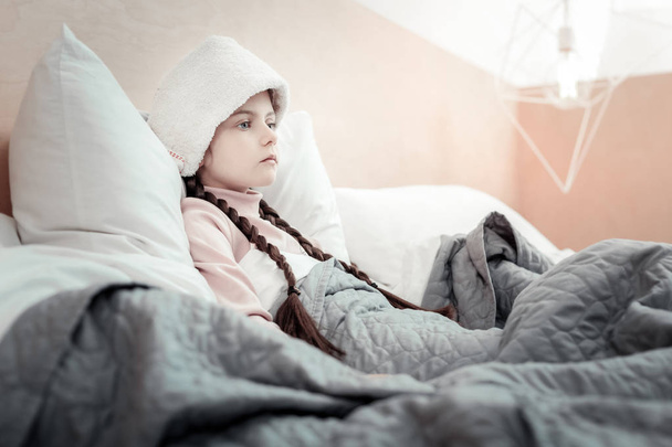Upset kid being ill on holidays - Fotografie, Obrázek