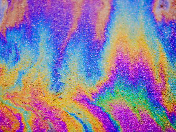 Нефтяной слик. Яркая цветная текстура, абстрактный фон
. - Фото, изображение
