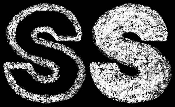 χειρόγραφη άσπρη κιμωλία αγγλικά γράμματα S απομονώνονται σε μαύρο φόντο, χέρι κιμωλία γράμματα, απόθεμα ενδεικτικά - Φωτογραφία, εικόνα