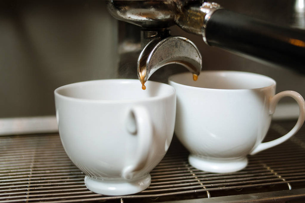 drop hot coffee fall cup energy invigorating drink - Фото, зображення