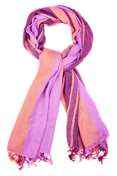 Рожевий шовковий шарф ізольований на білому тлі. Жіночий аксесуар
. - Фото, зображення
