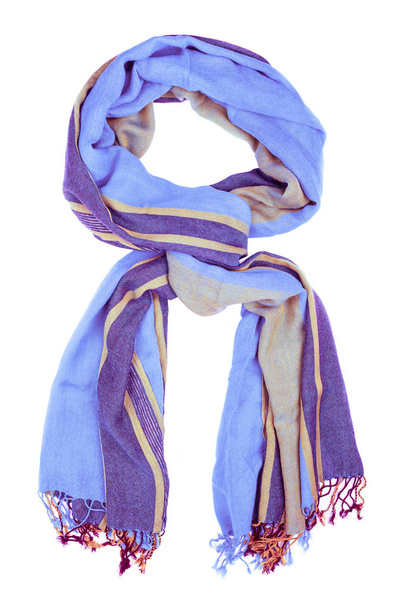 Bufanda de seda azul aislada sobre fondo blanco. Accesorio femenino
. - Foto, imagen