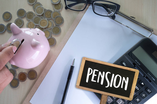 Positive  pension Happiness money saving for Retirement financial - Zdjęcie, obraz
