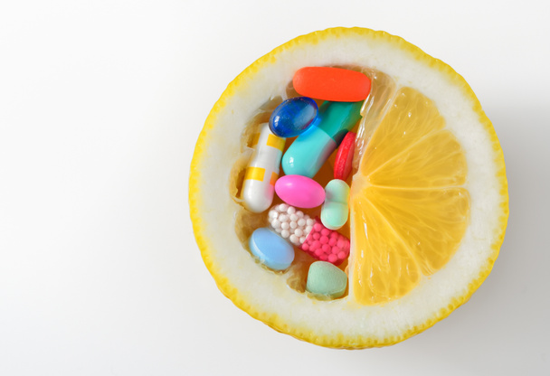 C-vitamiini pillereitä
 - Valokuva, kuva