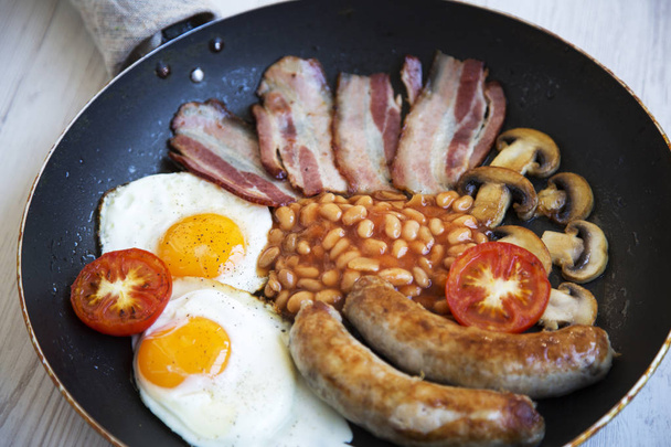 Kompletní anglická snídaně, closeup - Fotografie, Obrázek