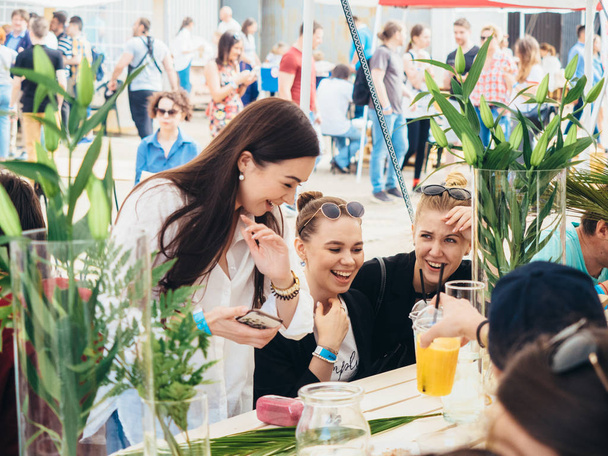 KAZAN, RUSSIA - MAY 19, 2018. Open Food Market - street food festival on Spartacus factory. - Fotoğraf, Görsel