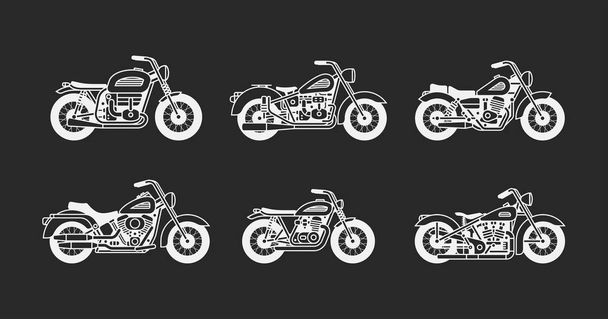 set vintage motorfietsen witte silhouetten. geïsoleerd op zwarte achtergrond - Vector, afbeelding