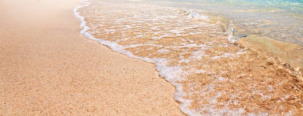 Strand zand blauwe hemel Caribische zee Cuba ontspannen. - Foto, afbeelding