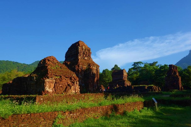 Мій син руїни і святилище, древніх індуїстських храмів Cham культури розташований у В'єтнамі поблизу міст Хой послугами та Дананг - Фото, зображення