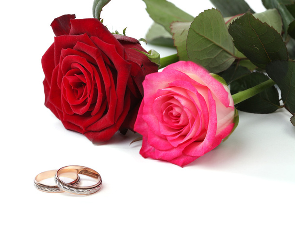 Wedding rings and roses - Photo, Image